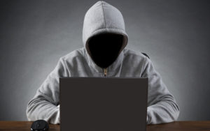 criar perfil fake pode ser considerado crime