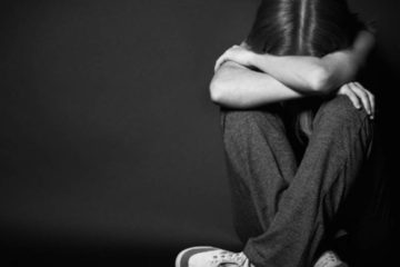 Artigos do Estatuto da Criança e do Adolescente garantem que é direito da criança e do adolescente o sigilo de dados e imagens.